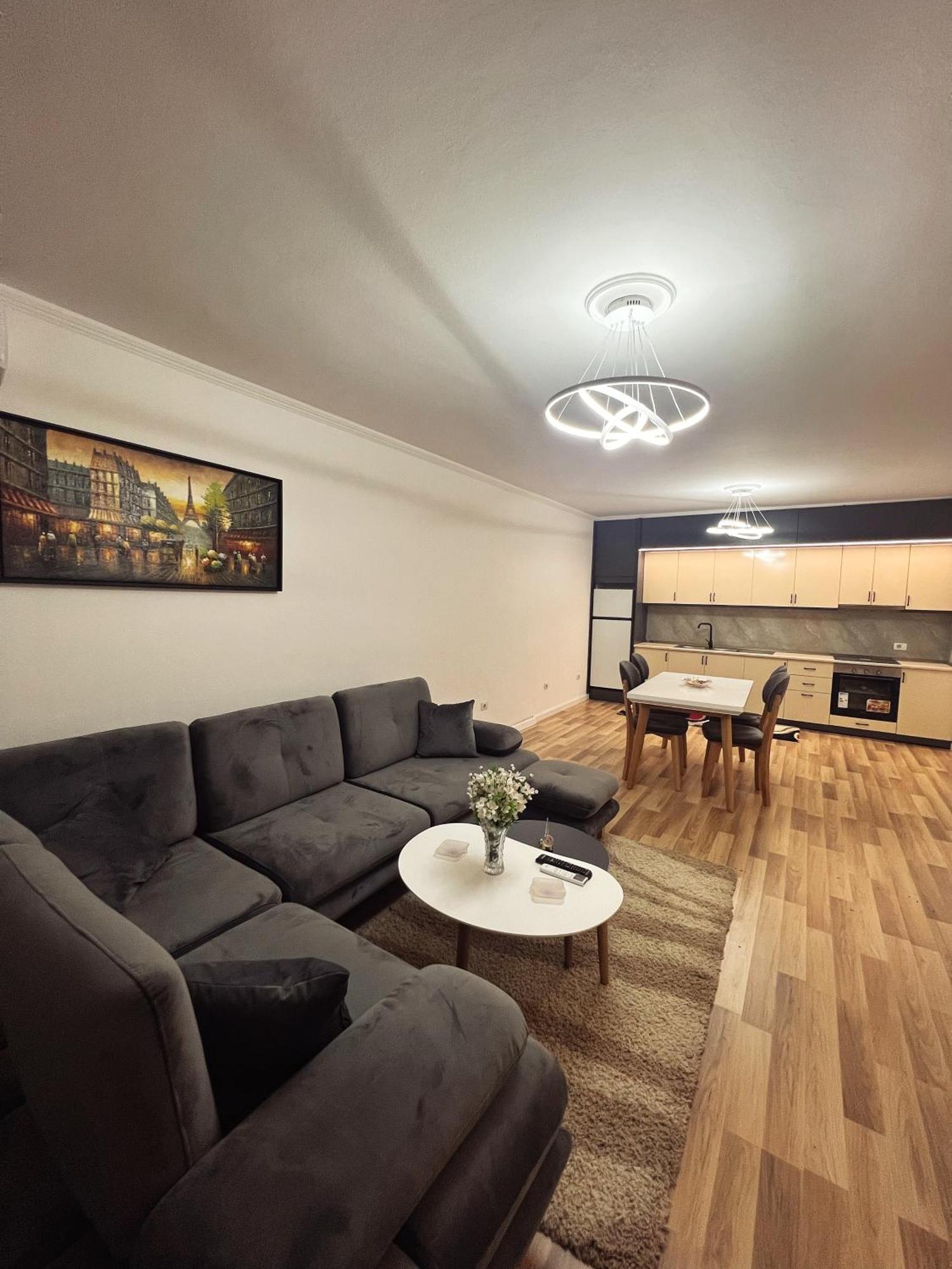Art'S Apartment Tirana Exterior photo