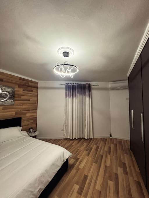 Art'S Apartment Tirana Exterior photo